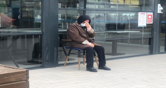 Sandalla denize açılan Çakmak 4 gündür bulunamadı