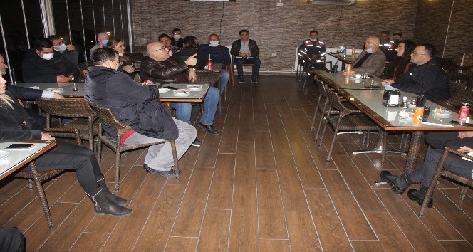 Polisten 10 Ocak�ta Pastalı Kutlama Jesti Balıkesir