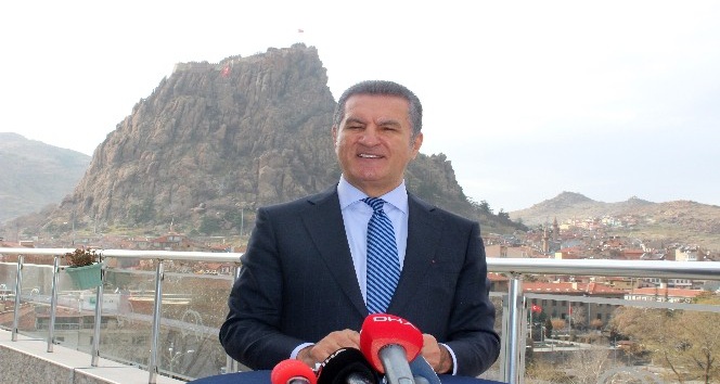 TDH Genel Başkanı Mustafa Sarıgül’den muhalefete gönderme: