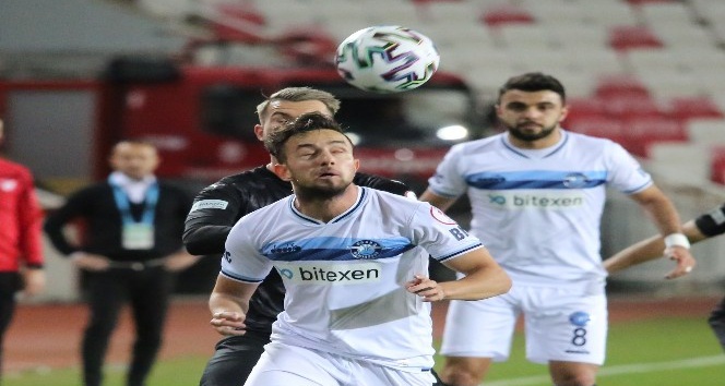 Ziraat Türkiye Kupası: D.G. Sivasspor: 1  - Adana Demirspor: 1 (İlk yarı)