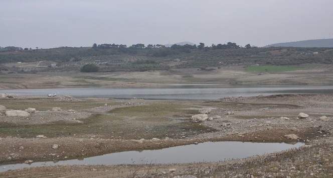 Sevişler Barajı’nda su seviyesinde büyük düşüş