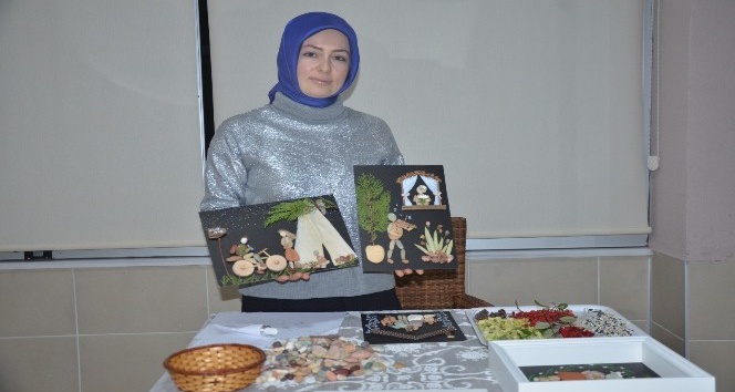 Ordulu anne çakıl taşlarını sanat eserine dönüştürdü