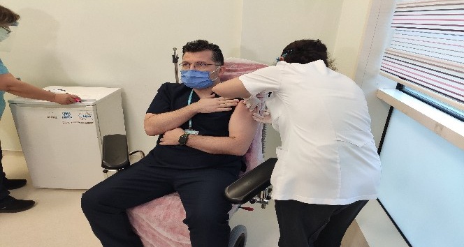 İstanbul’da aşı çalışmaları başladı