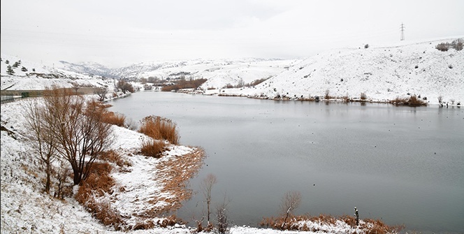 Ankara'da kar kartpostallık görüntüler oluşturdu