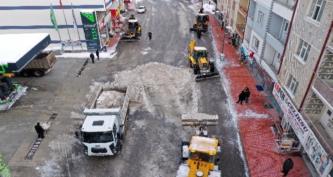 Akdağmadeni Belediyesi kışa hazır