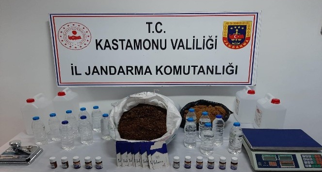 Jandarma ekiplerinden sahte alkol operasyonu