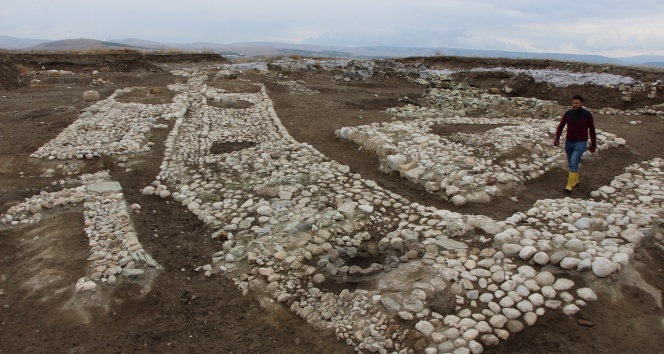 Amasya’da 2 bin 500 yıllık ateş tapınağı bulundu