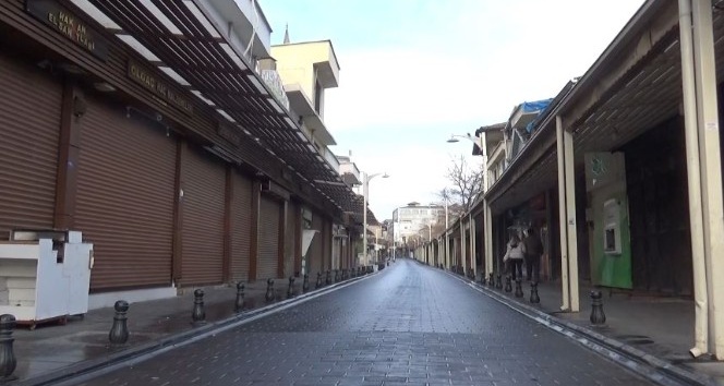 Gaziantep sokaklarında kısıtlama sessizliği