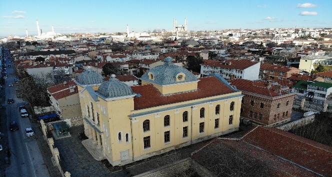 (Özel) Edirne’deki Avrupa’nın üçüncü büyük sinagogu 5 yıldır katılımcılarını ağırlıyor