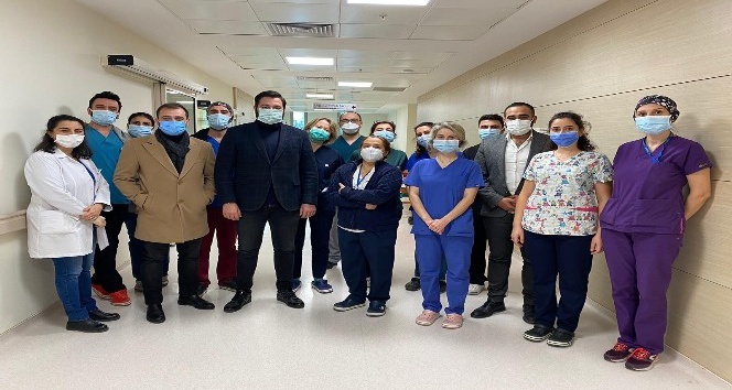 ESMİAD’tan sağlık çalışanlarına moral ziyareti