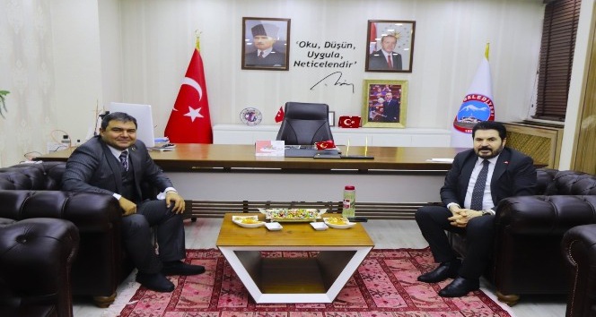 Diyadin Kaymakamı Balcı’dan Belediye Başkanı Sayan’a ziyaret