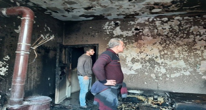 Gaziantep’te yangın: 2 ölü