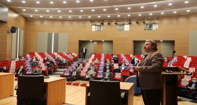 Başkan Palancıoğlu, MHP yönetim kuruluna 2020 yılında yapılan hizmetleri anlattı