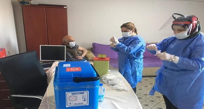 Kırşehir’de, aşı uygulamaları sürdürülüyor