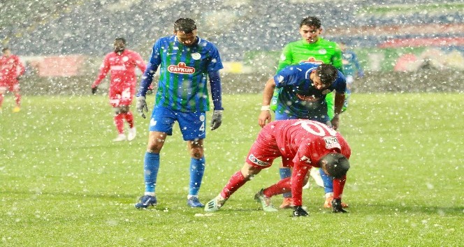 Çaykur Rizespor: 3 - Gaziantep FK: 0 (Maç sonucu)