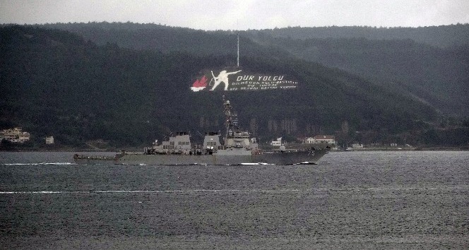 ‘USS Donald Cook’ savaş gemisi Çanakkale Boğazı’ndan geçti