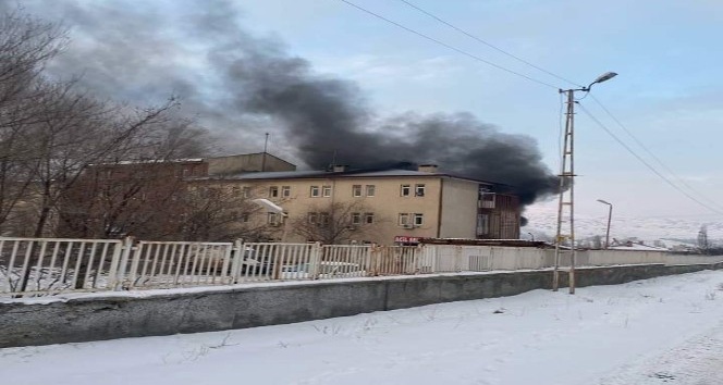 Tuzluca Devlet Hastanesinde yangın