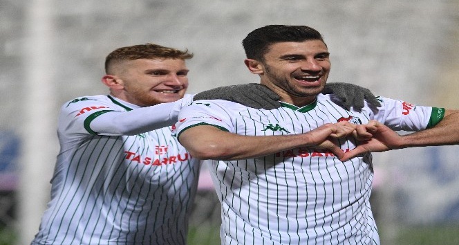 Bursaspor, 18’de 18 gidiyor - Türkiye’de ligde her maçta gol atan tek takım