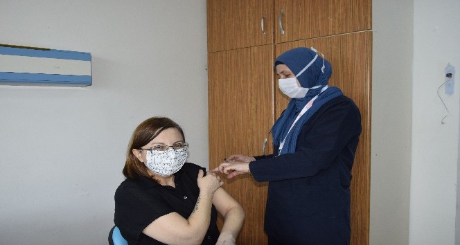 Burdur’da 5 bin 846 kişi CoronaVac aşısı oldu