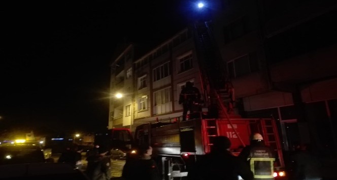 Halk Eğitim Merkezi’nde yangın paniği