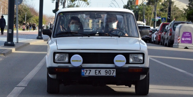 Makine mühendisliği öğrencileri hurda aracı 15 bin liraya yeniledi