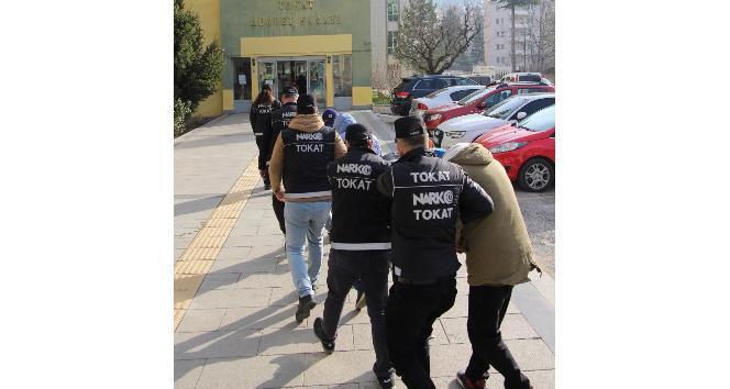 Tokat’ta torbacı operasyonu: 3 tutuklama