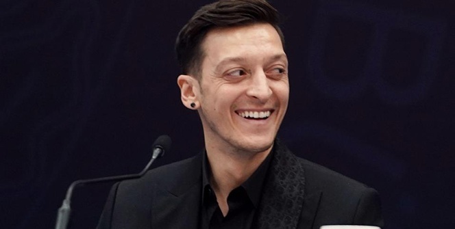 İşte Mesut Özil'in imza töreninden kareler