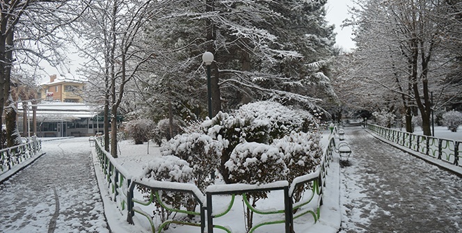 Eskişehir yeniden beyaza büründü