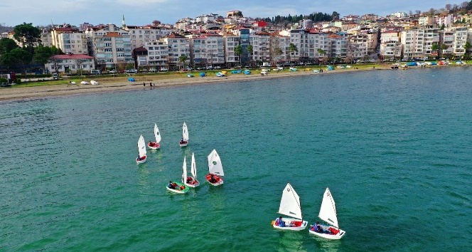 Ordu’da kano ve yelken sporuna büyük ilgi