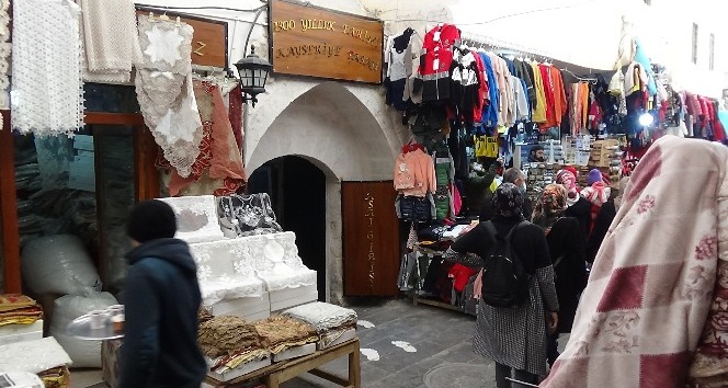 Mardin’de turizmciler, aşılardan umutlu