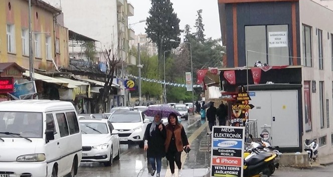 Yağmur çiftçilerin yüzünü güldürdü