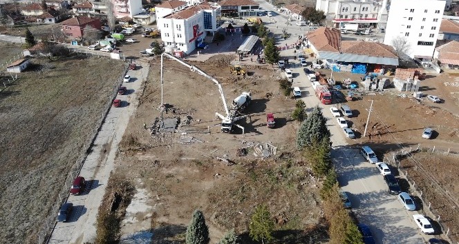 Bahşılı’da 15 Temmuz Şehitler Meydanı’nın temeli atıldı