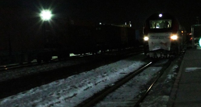 Çin’e bor taşıyan ihracat treni sınır kenti Kars’a geldi