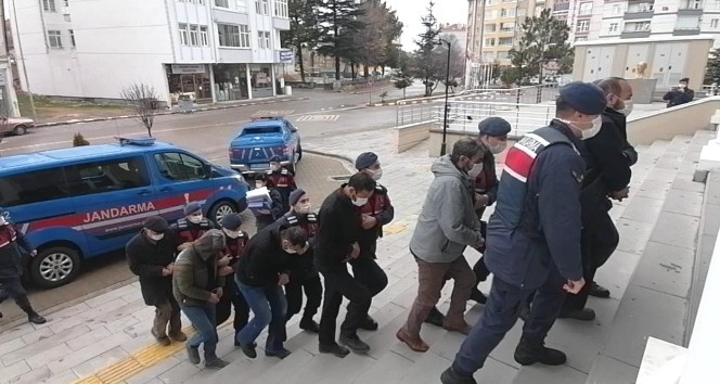 Kırşehir’de hırsızlık çetesine jandarma operasyonu