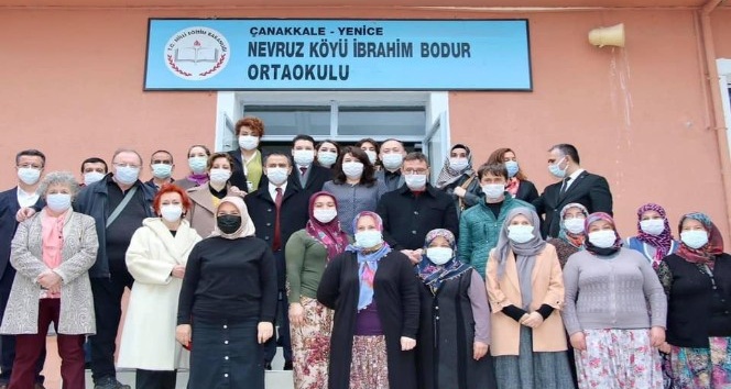 Vali Aktaş köylü kadınları ziyaret etti