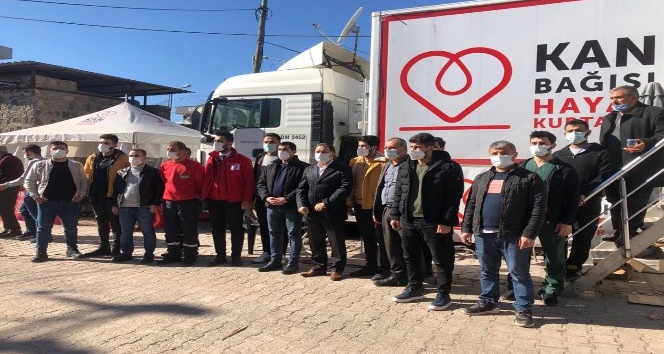 Sağlık-Sen Şırnak Şubesinden kan bağış kampanyasına destek