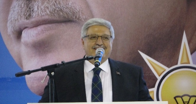 AK Parti Genel Başkan Yardımcısı Demiröz, CHP’lilere seslendi: "Genel Başkanınızı uyarın"