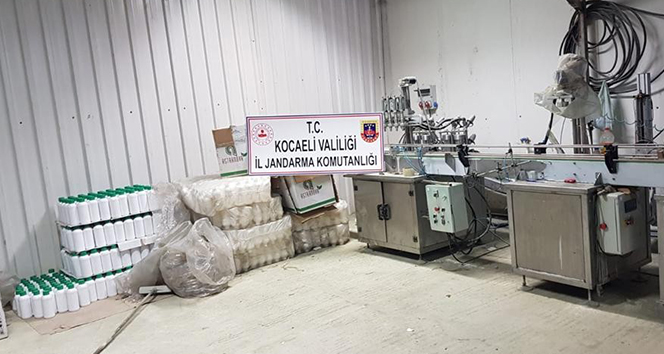 Jandarmadan imalathaneye baskın: 20 milyon TL’lik sahte tarım ilacı ele geçirildi