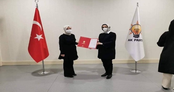 Ak Parti Çan Kadın Kolları Başkanlığına Kadriye Kocaman atandı