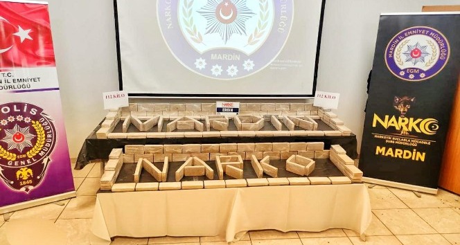 Mardin’de tırın soğutucu bölümüne gizlenmiş vaziyette 112 kilogram eroin ele geçirildi