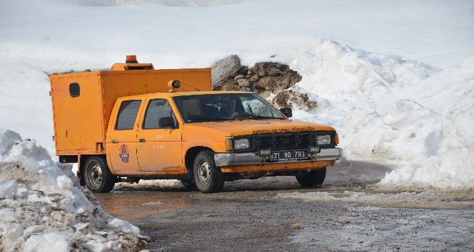 Tamircilikle geçen bir ömür: 37 yıldır tek işi makine tamir etmek