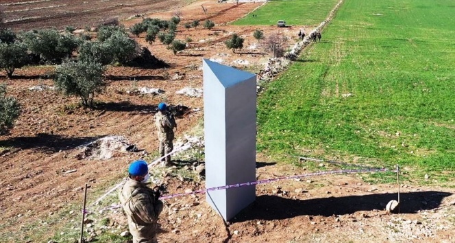Göbeklitepe yakınlarındaki metal blok havadan görüntülendi