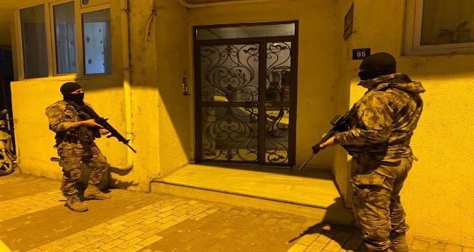 Zehir tacirlerine şafak operasyonu: 15 gözaltı
