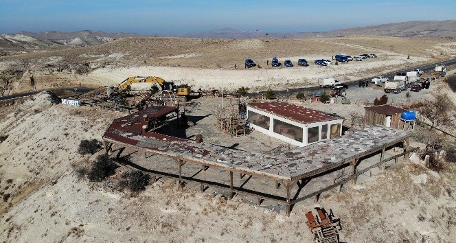 Kapadokya’da 353 kaçak yapı yıkıldı