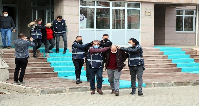 Yozgat’ta gasp olayına karışan 3 kişiden 1’i tutuklandı
