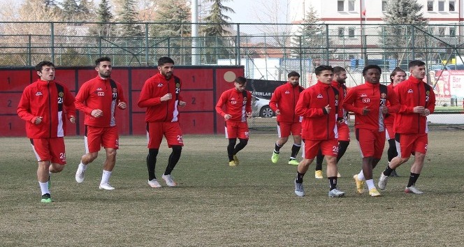 EsEs Ümraniyespor maçı hazırlıklarına başladı
