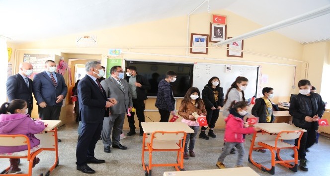 Tunceli’de köy okulları ve anasınıfları yüz yüze eğitim için hazır