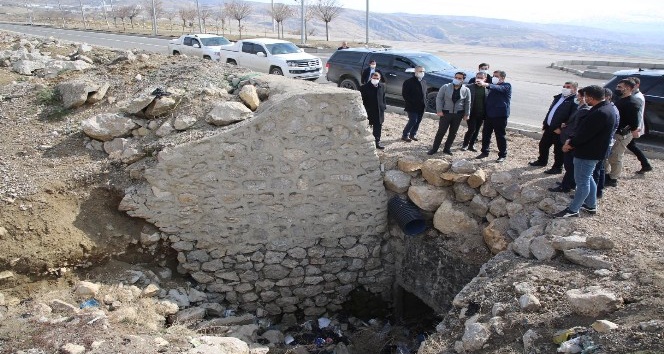 Şırnak Belediyesinden dere yatakları ve taşkın su yollarının ıslahı çalışması