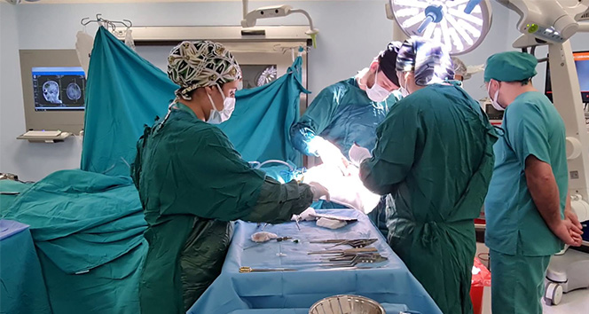 Cumhurbaşkanı Erdoğan’ın açılışını yapmıştı, Hibrit Ameliyathanede ilk ameliyat gerçekleştirildi