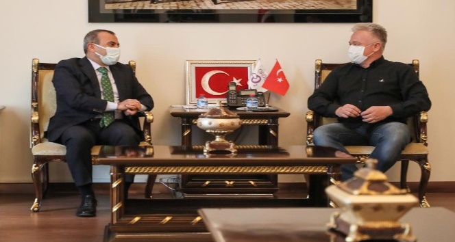Vali’nin okul başarısı: 7 ayda 38 okul